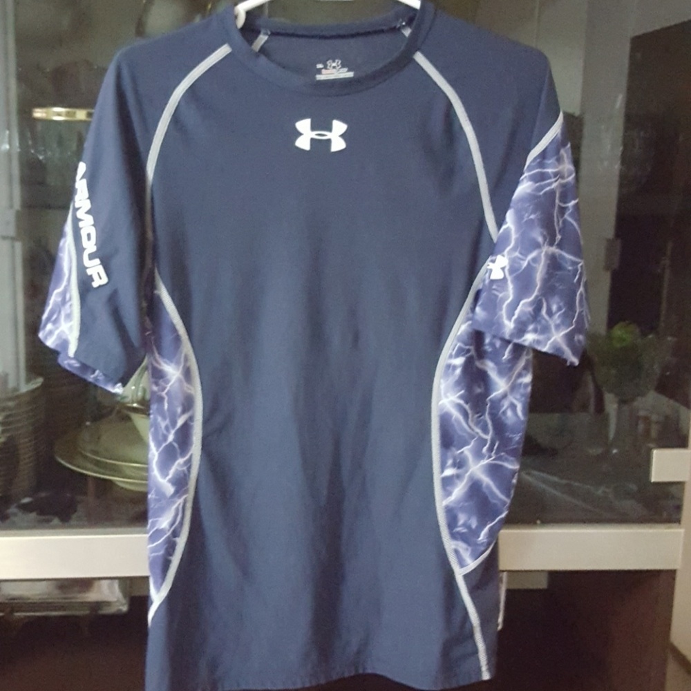 Under Armour XL compression t shirt